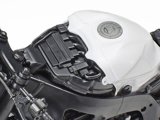 1/12 Tamiya Motorcycle #138 Honda CBR1000RR-R Fireblade SP