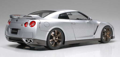 1/24 Tamiya Sports Car #300 Nissan R35 GT-R