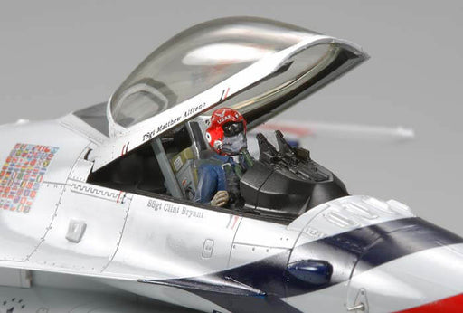 1/48 Tamiya #102 U.S. Aerobatic Demonstrator Lockheed Martin F-16C (Block 32/52) Fighting Falcon 