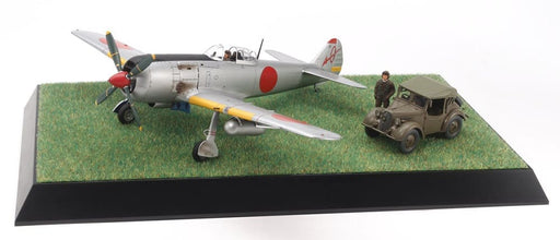1/48 Tamiya #116 IJA Type 4 Fighter Nakajima Ki-84 Hayate & Kurogane Scenery Set