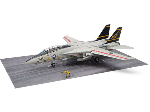 1/48 Tamiya #122 U.S. Carrier Fighter Grumman F-14A Tomcat Late Model Carrier Launch Set