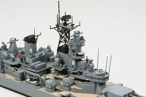 1/700 Water Line Series #614 U.S. Battleship USS New Jersey