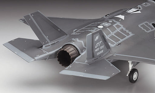 1/72 Hasegawa E42 U.S. Stealth Fighter Lockheed Martin Lightning II