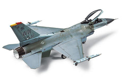 1/72 Tamiya #86 U.S. Fighter Lockheed Martin F-16CJ (Block 50) Fighting Falcon