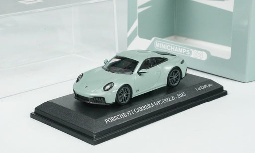 1/64 Minichamps Porsche 911 (922.2) Carrera GTS 2025 Green Metallic CLDC 643064126