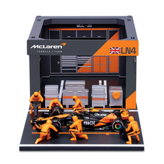 Bburago 1/43 Mclaren F1 MCL38 Formula Pit Pass Lando Norris