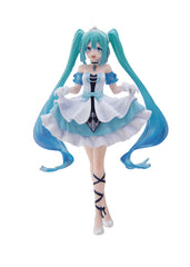 Taito Hatsune Miku Fashion Punk Figure Cinderella Wonderland Figure