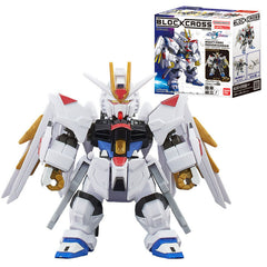 Block Cross BCG-002 Mighty Strike Freedom Gundam (MP)