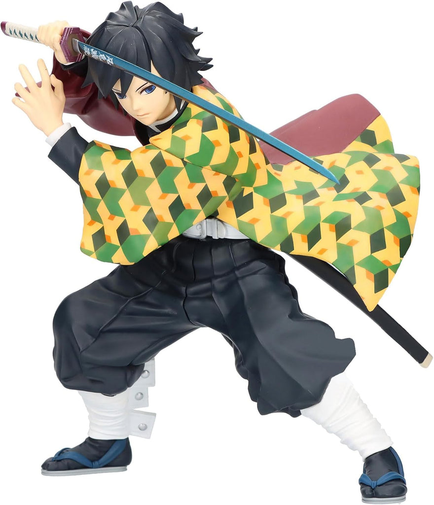 Banpresto Demon Slayer Giyu Tomioka Maximatic Figure