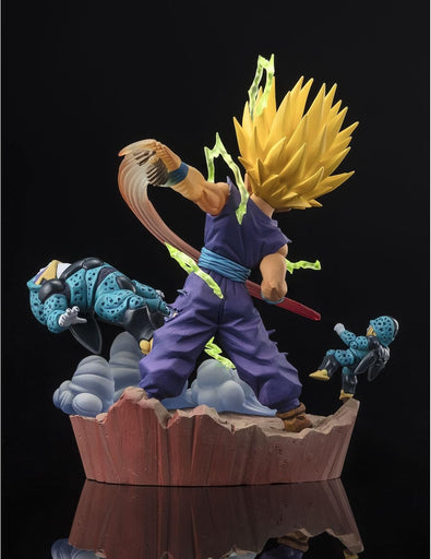 Tamashii Nations Figuarts Zero Dragon Ball Z Super Saiyan 2 Son Gohan Figure