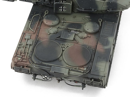 1/48 Tamiya MM #607 German Main Battle Tank Leopard 2 A7V