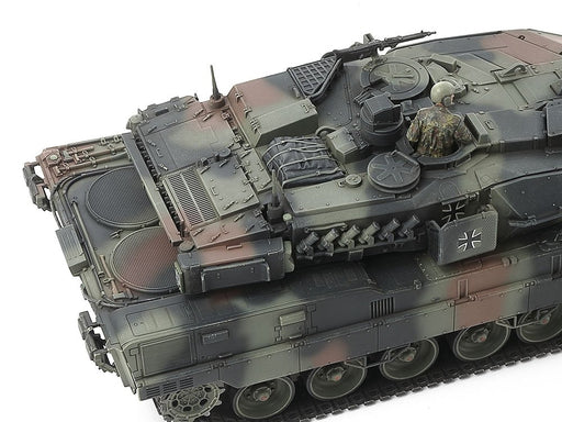 1/48 Tamiya MM #607 German Main Battle Tank Leopard 2 A7V