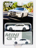 1/64 Mini GT BMW i7 xDrive60 Alpine White / Black Sapphire - Blister