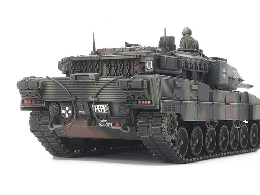 1/48 Tamiya MM #607 German Main Battle Tank Leopard 2 A7V