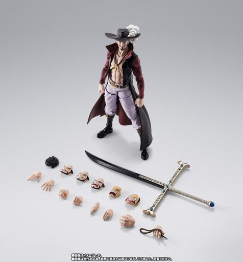 Tamashii Nations S.H.Figuarts Dracule.Mihawk -Hawkeye- (One Piece) Action Figure