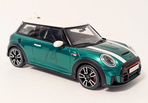1/18 Otto Mobile Mini Cooper 60th Anniversary John Cooper Works (JCW) - OT1098 (Green/White)