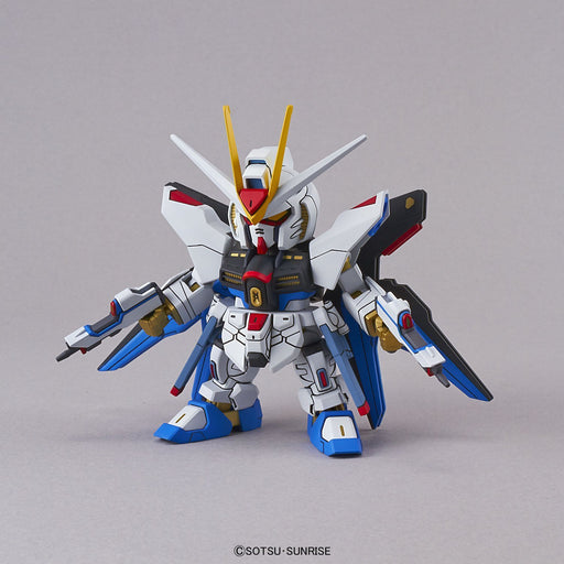 SD EX Standard #06 Strike Freedom Gundam