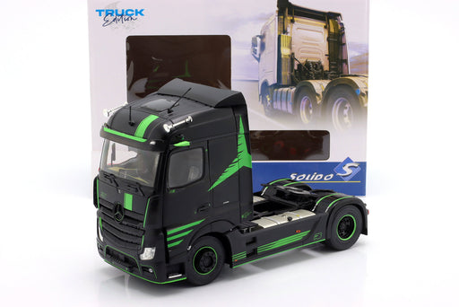1/24 Solido Mercedes-Benz Actros R5 Black and Green 2021